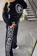 Women Round Neck Printed Casual Suit