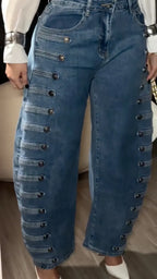 Button-Loop Balloon Jeans